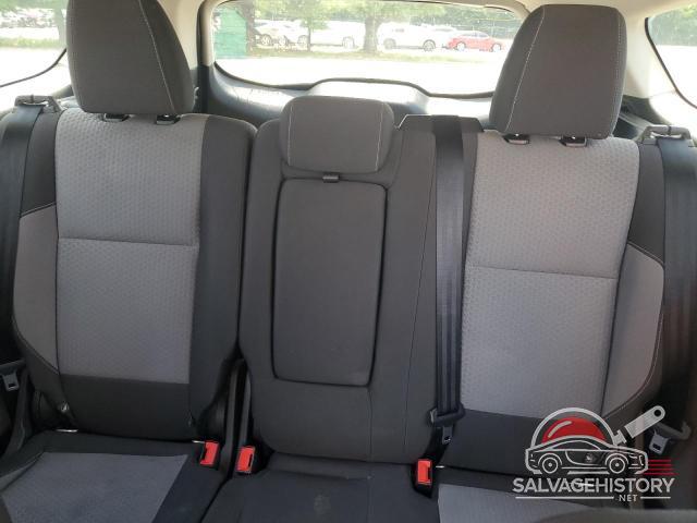 1FMCU0GD1HUA40632 2017 FORD ESCAPE photo no. 10