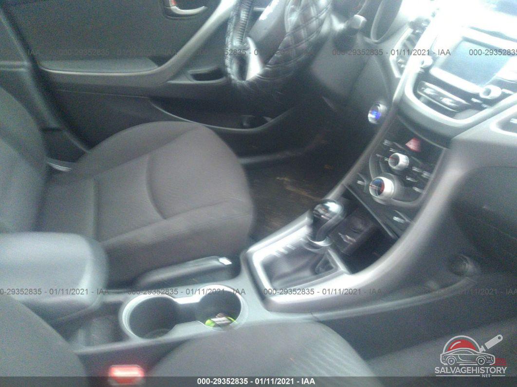 KMHDH4AE9GU576017 2016 HYUNDAI ELANTRA photo no. 5