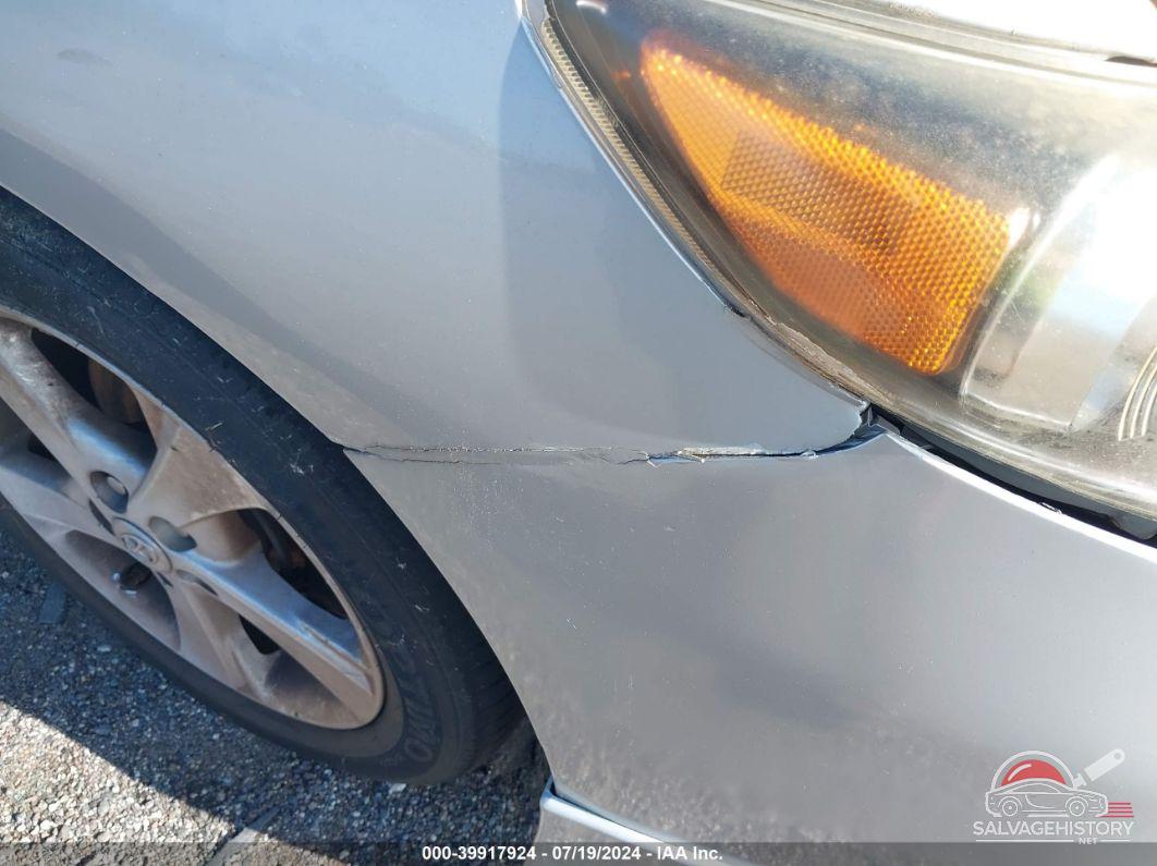 2T1BU4EEXBC647250 2011 TOYOTA COROLLA photo no. 6