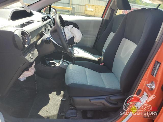 JTDKDTB38E1064696 2014 TOYOTA PRIUS photo no. 7