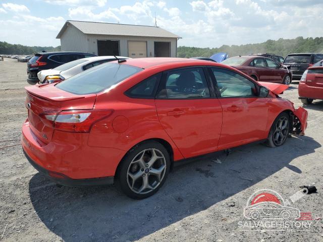 1FAHP3F24CL420667 2012 FORD FOCUS photo no. 3