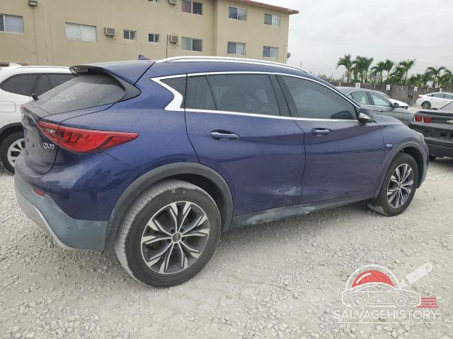 SJKCH5CR9HA035085 2017 INFINITI QX30 photo no. 3