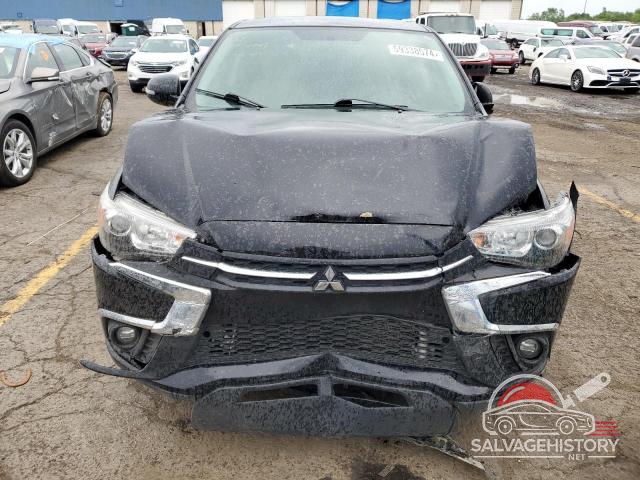 JA4AR3AU4JZ012009 2018 MITSUBISHI OUTLANDER photo no. 5