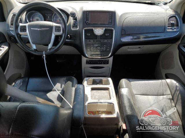 2A4RR8DG0BR690094 2011 CHRYSLER MINIVAN photo no. 8