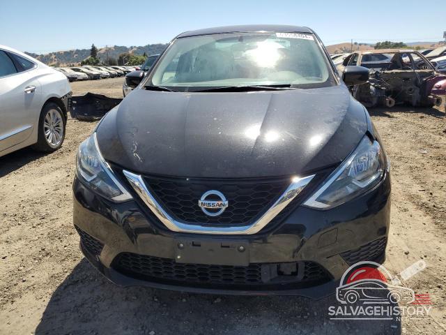 3N1AB7AP6JY254017 2018 NISSAN SENTRA photo no. 5