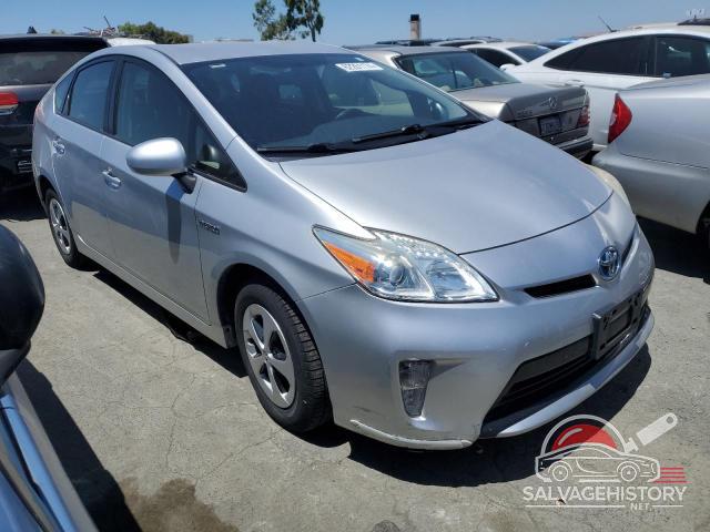 JTDKN3DU8F0476563 2015 TOYOTA PRIUS photo no. 4