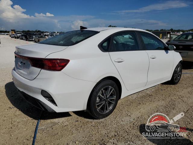 3KPF24AD6PE643502 2023 KIA FORTE photo no. 3