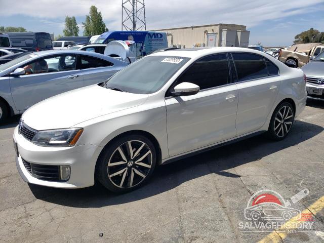 3VW4A7AJ7DM221559 2013 VOLKSWAGEN JETTA photo no. 9