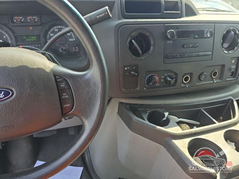 1FTNE2EW0EDA42779 2014 FORD E-250 photo no. 6
