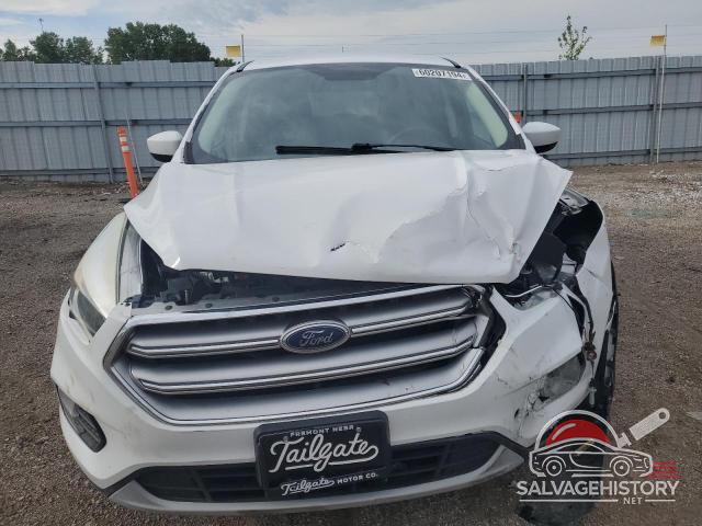 1FMCU9G97HUB89501 2017 FORD ESCAPE photo no. 5