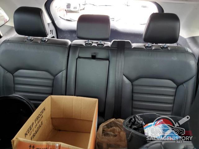 2FMPK3J91JBB24961 2018 FORD EDGE photo no. 10