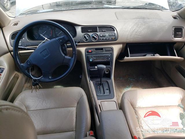 1HGCD5669TA190195 1996 HONDA ACCORD photo no. 8