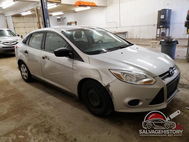 1FADP3E23EL413597 2014 FORD FOCUS photo no. 4