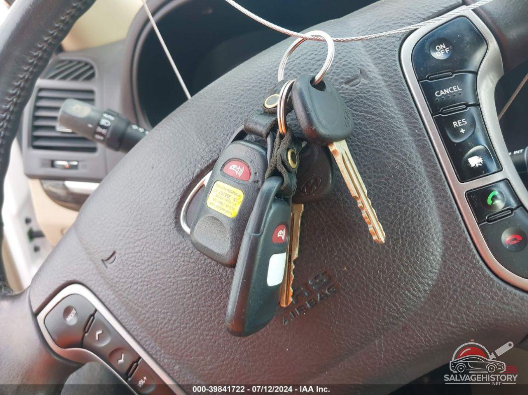 5XYZK3ABXBG090192 2011 HYUNDAI SANTA FE photo no. 11