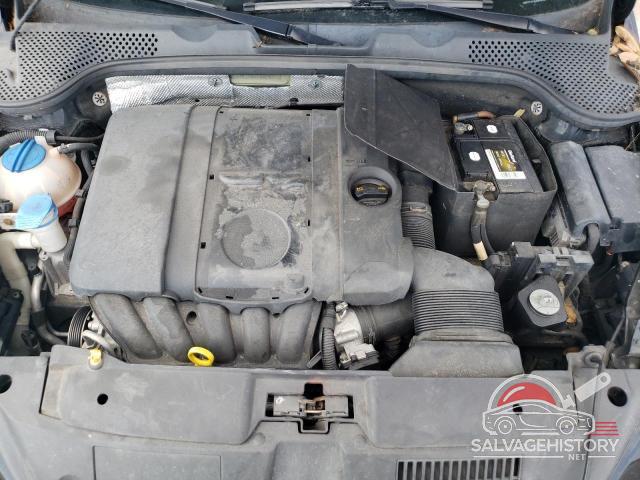 3VWFP7AT9EM604557 2014 VOLKSWAGEN BEETLE photo no. 11