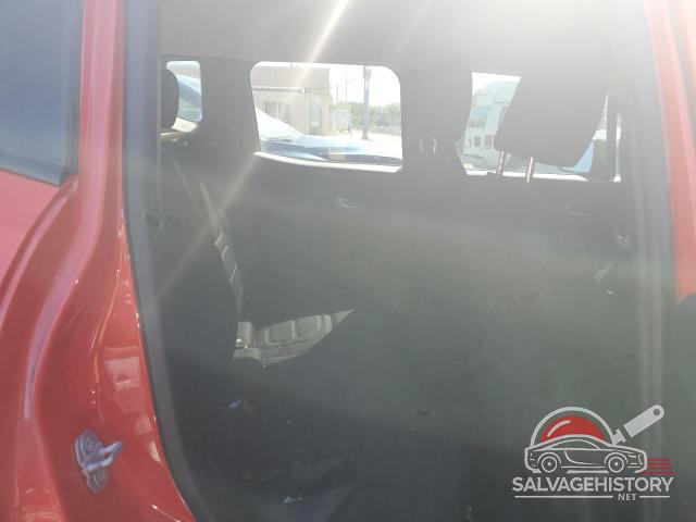 ZACNJABBXKPK32574 2019 JEEP RENEGADE photo no. 11