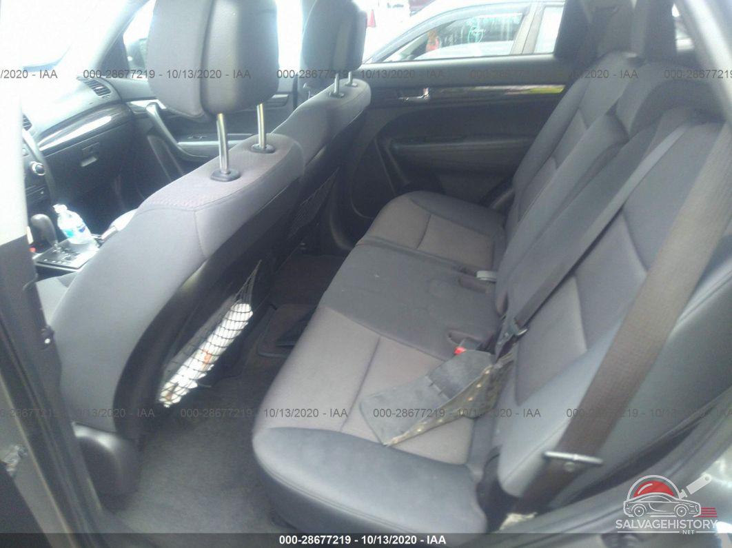 5XYKTDA61DG417900 2013 KIA SORENTO photo no. 8