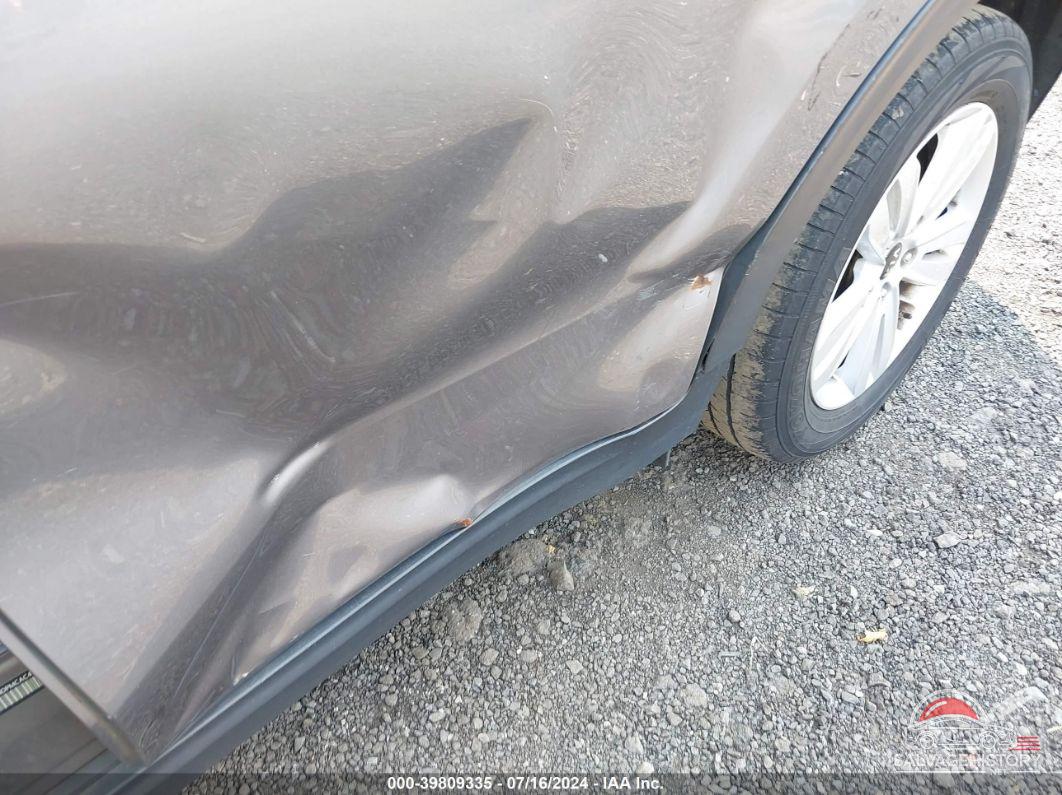 KNDPMCAC4J7440163 2018 KIA SPORTAGE photo no. 6
