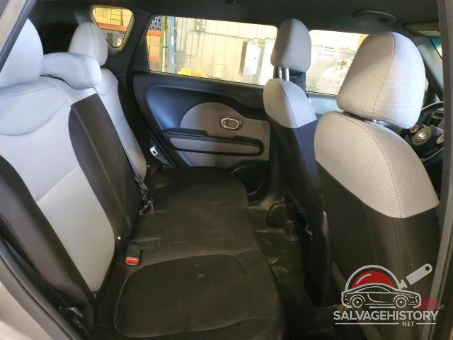 KNDJN2A27H7431326 2017 KIA SOUL photo no. 11