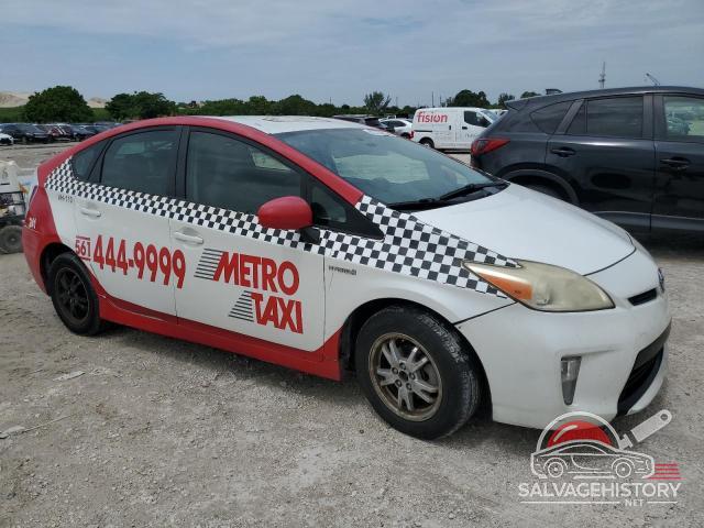 JTDKN3DU0A5147805 2010 TOYOTA PRIUS photo no. 4