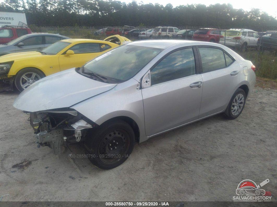 5YFBURHE3JP813440 2018 TOYOTA COROLLA photo no. 2