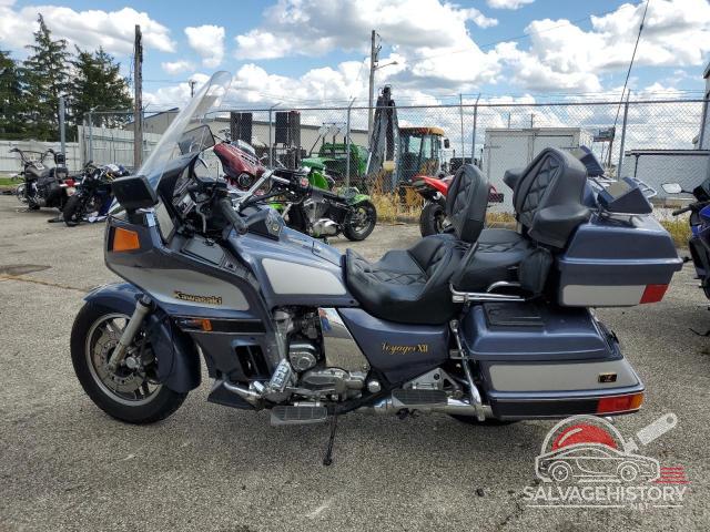 JKAZG9B15YB510982 2000 KAWASAKI ZG1200 B photo no. 3