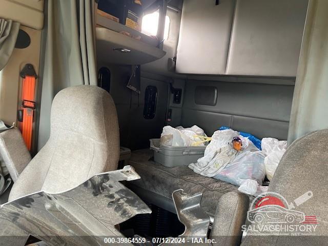 1XKYDP9X2JJ189492 2018 KENWORTH T680 photo no. 7