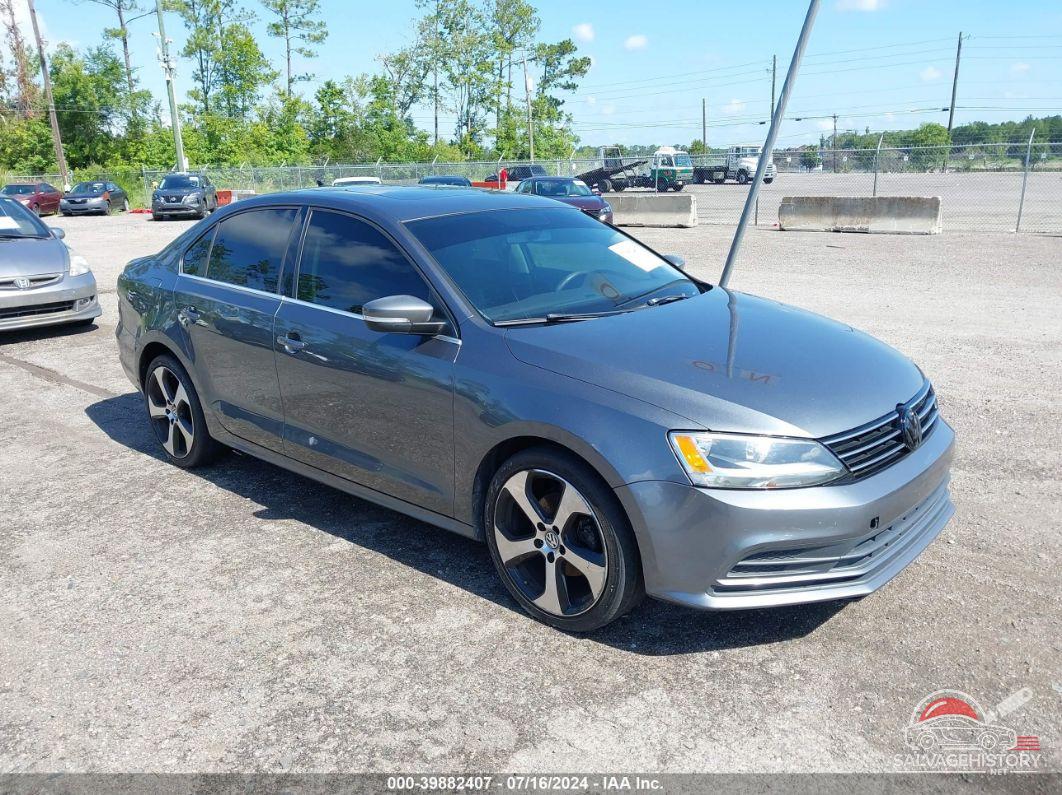 3VWLA7AJ0FM421990 2015 VOLKSWAGEN JETTA photo no. 18