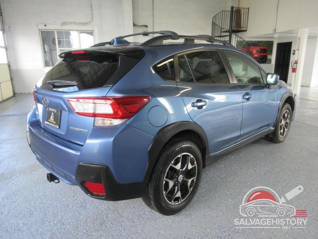 JF2GTABC4JH313561 2018 SUBARU CROSSTREK photo no. 3