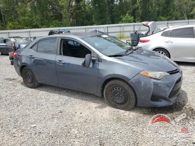 5YFBURHE1HP719969 2017 TOYOTA COROLLA photo no. 4