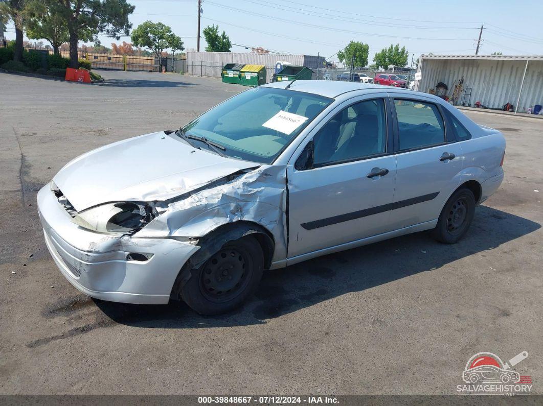 1FAFP33Z14W130055 2004 FORD FOCUS photo no. 2