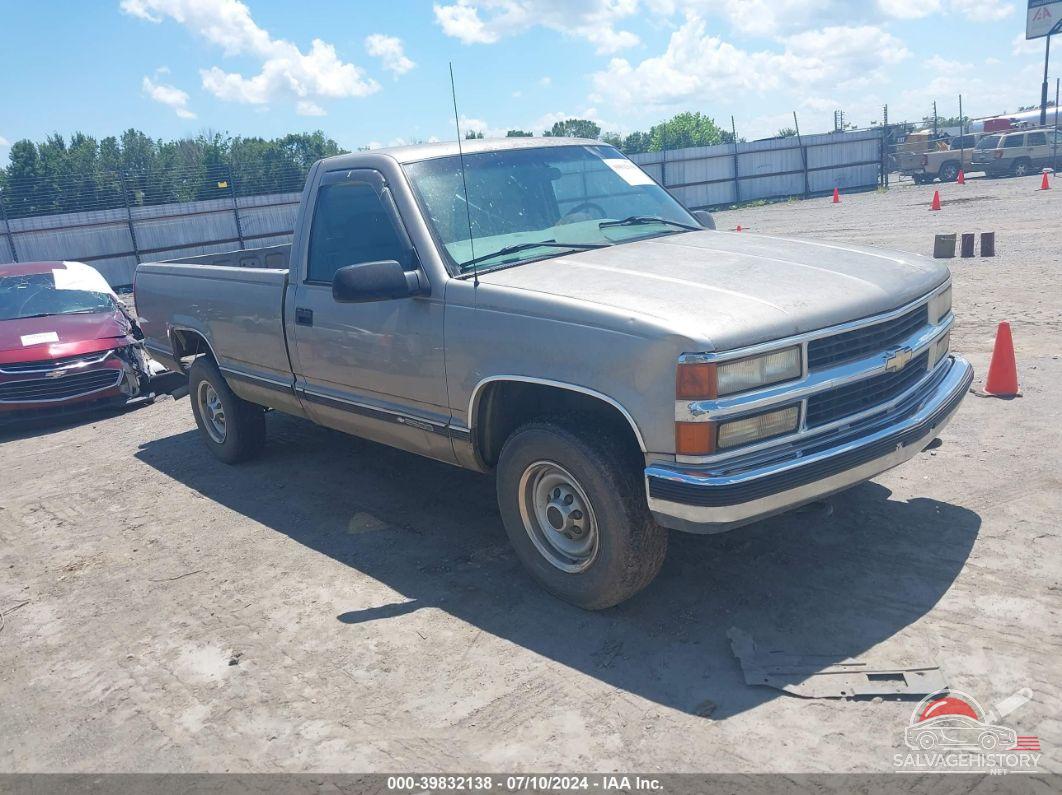 1GCGC24R5XR725271 1999 CHEVROLET C2500 photo no. 1