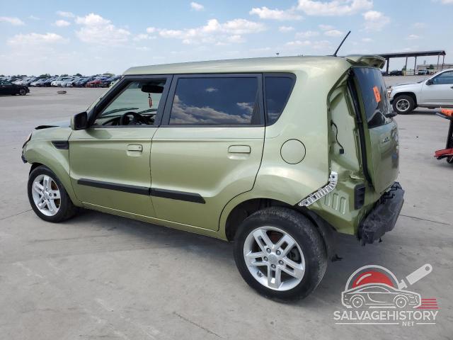 KNDJT2A24A7113496 2010 KIA SOUL photo no. 2