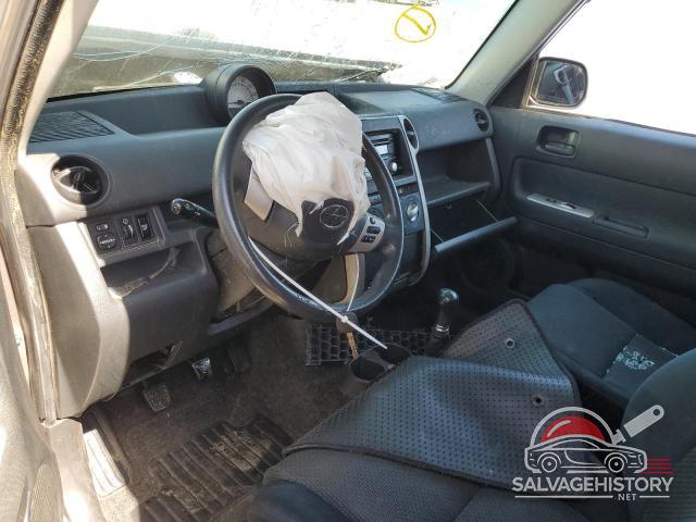 JTLKT334064077313 2006 TOYOTA SCION photo no. 7