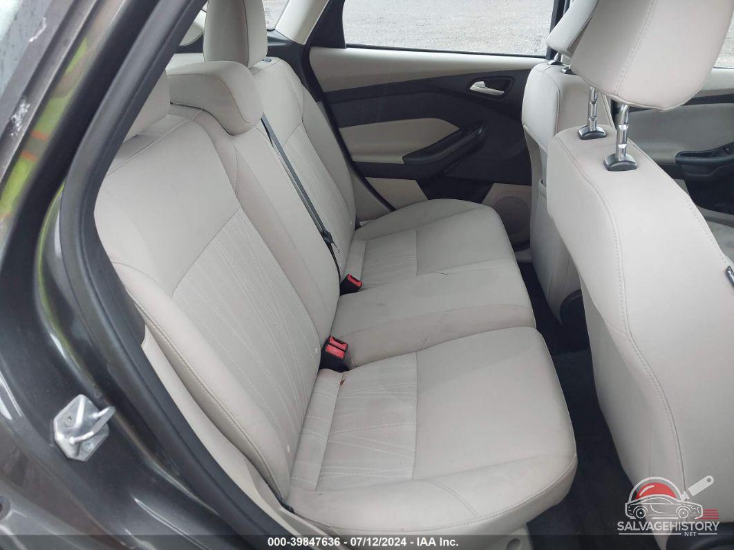 1FADP3K23GL298331 2016 FORD FOCUS photo no. 8