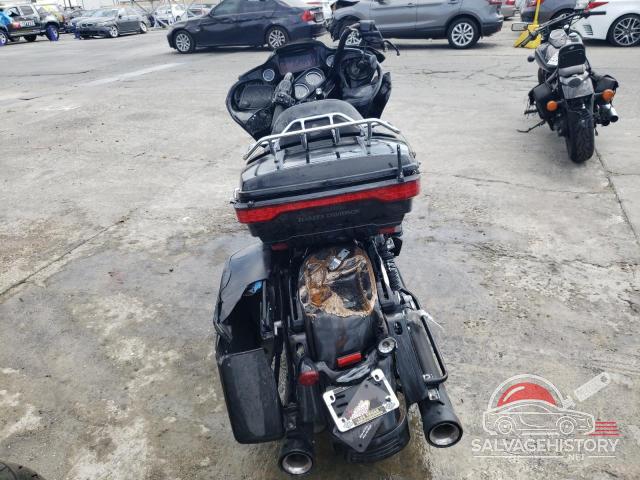 1HD1KTP18KB650196 2019 HARLEY-DAVIDSON FL photo no. 4