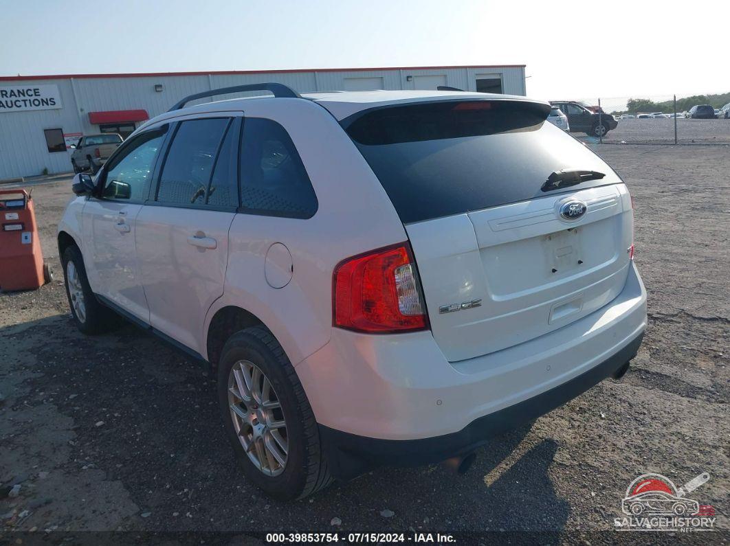 2FMDK3JC9DBC06245 2013 FORD EDGE photo no. 3