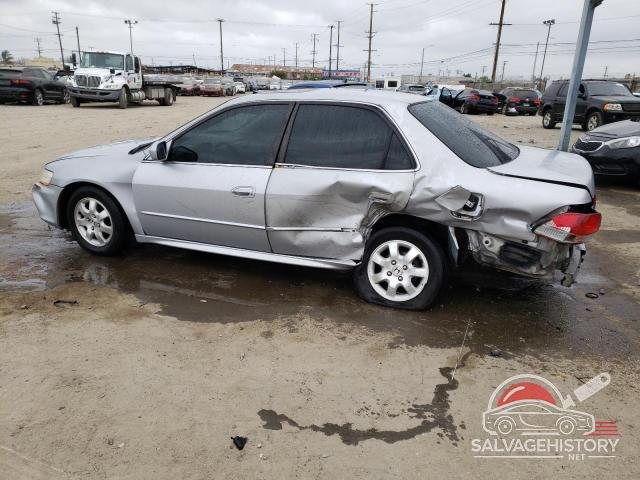 1HGCG66841A096558 2001 HONDA ACCORD photo no. 2