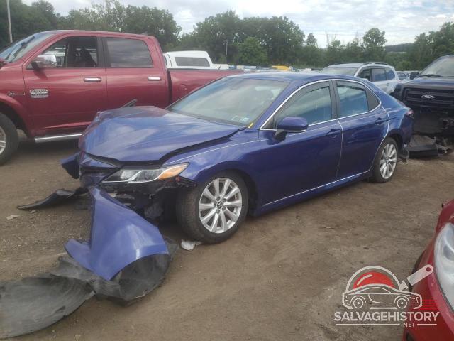 4T1B11HK9JU577388 2018 TOYOTA CAMRY photo no. 6