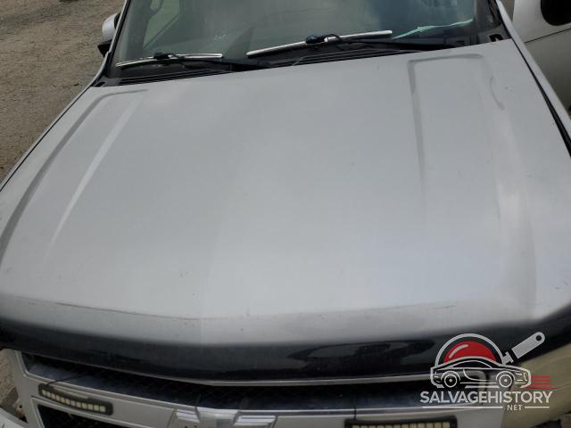 1GNSCHE02BR208331 2011 CHEVROLET SUBURBAN photo no. 12