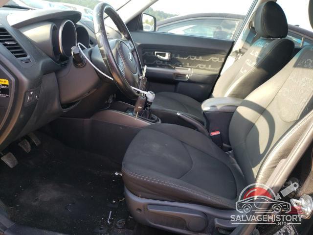 KNDJT2A66D7585920 2013 KIA SOUL photo no. 7