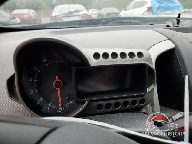 1G1JA6SG3F4153674 2015 CHEVROLET SONIC photo no. 9