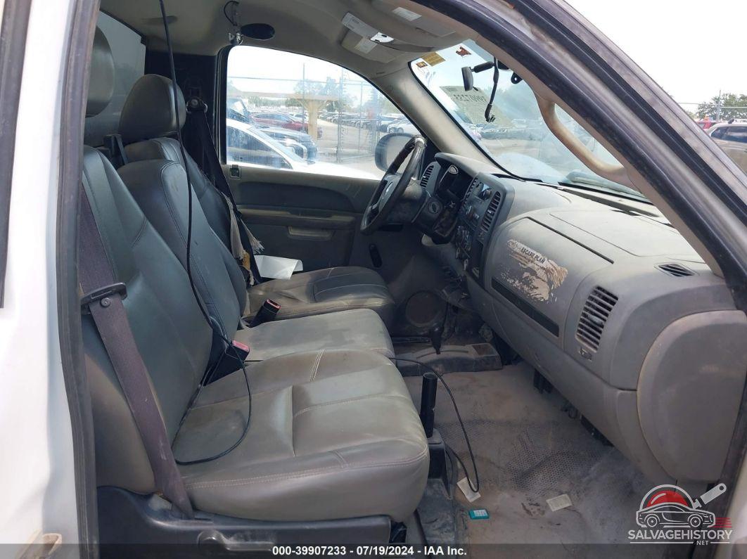 1GCPKPE02AZ158878 2010 CHEVROLET SILVERADO photo no. 8