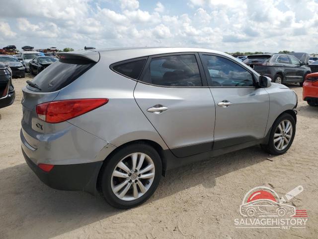 KM8JU3AC4DU558110 2013 HYUNDAI TUCSON photo no. 3