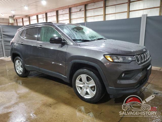 3C4NJDBB1NT163887 2022 JEEP COMPASS photo no. 4