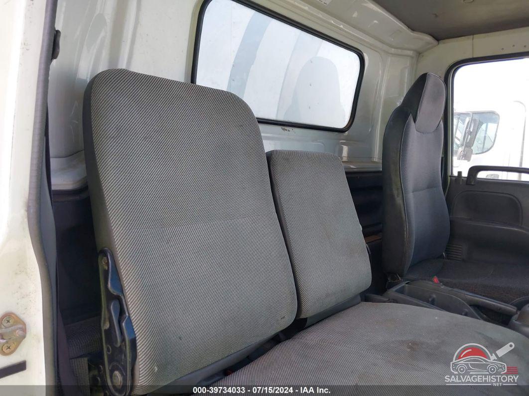 J8BC4B14X47011221 2004 CHEVROLET W4S042 W4500 DSL REG photo no. 6