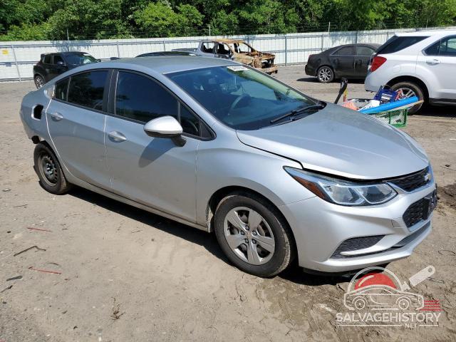 1G1BC5SM9J7139980 2018 CHEVROLET CRUZE photo no. 4