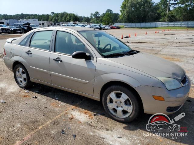 1FAHP34N67W215868 2007 FORD FOCUS photo no. 4