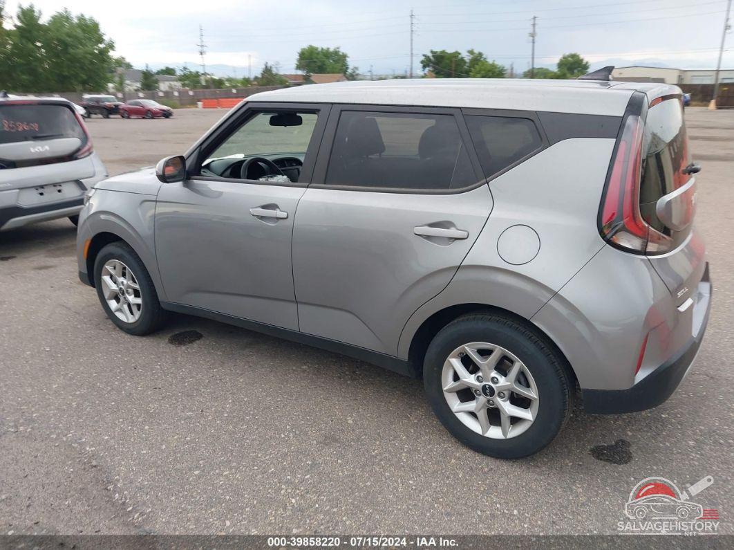 KNDJ23AU9P7876892 2023 KIA SOUL photo no. 3