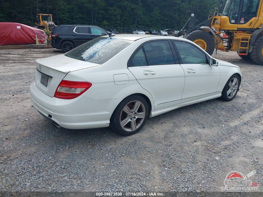 WDDGF8BB1AR090563 2010 MERCEDES-BENZ C-CLASS photo no. 4